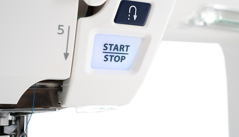 Janome Skyline S7 Start/stop button